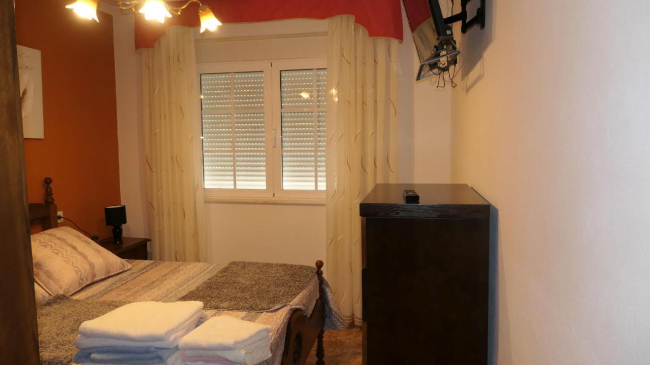 Ferienwohnung Piso Leo 1 Cee Exterior foto
